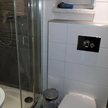 Vitezna 1256/36 Aparthotel *